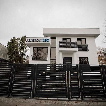 Pension Leo Berlin Exterior foto