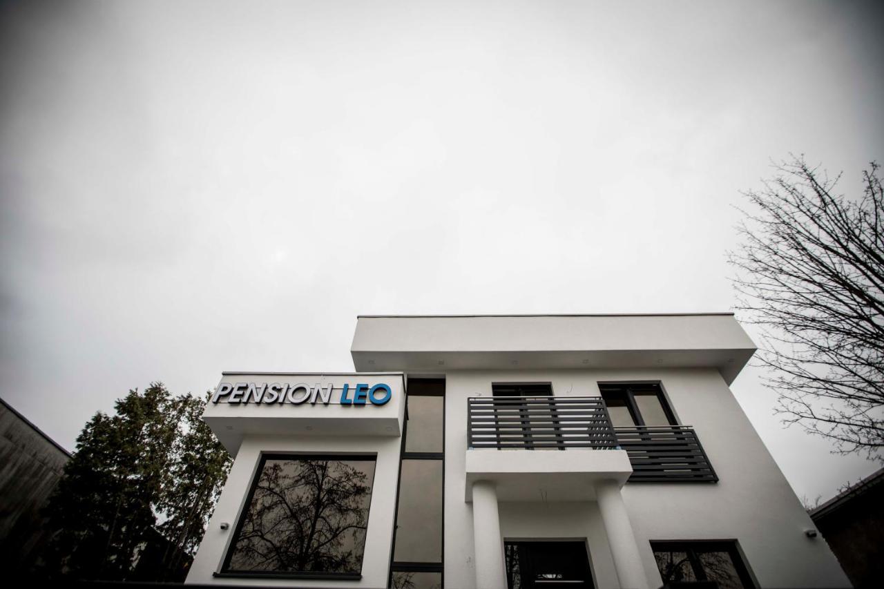 Pension Leo Berlin Exterior foto